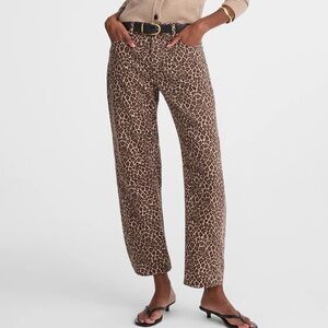 Madewell Curvy Darted Barrel-Leg Jean in Leopard Print Dark Mocha